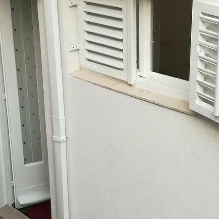 Maroza Appartement *